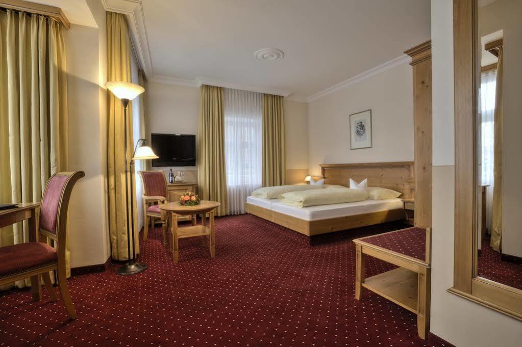Hotel & Gaststaette Zum Erdinger Weissbraeu München Eksteriør billede