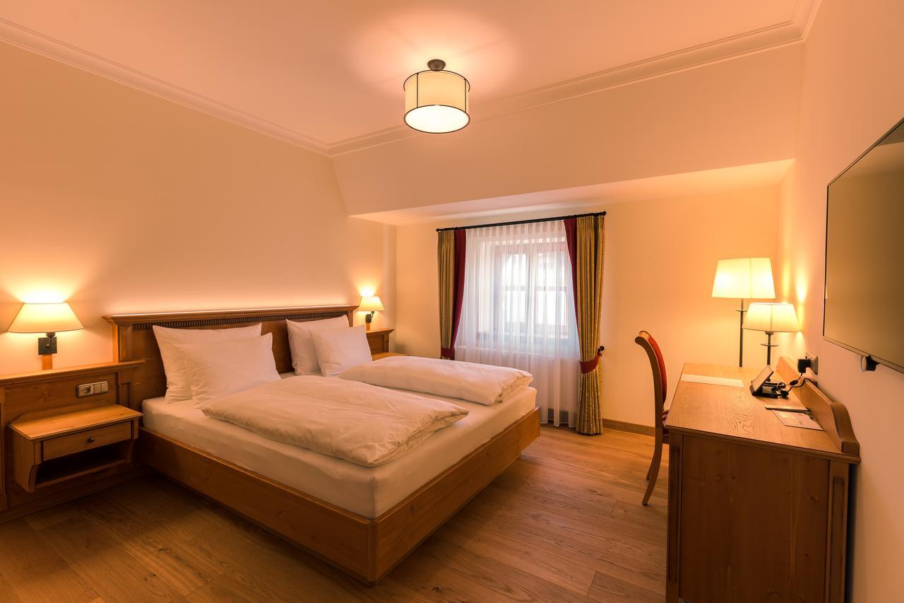 Hotel & Gaststaette Zum Erdinger Weissbraeu München Eksteriør billede