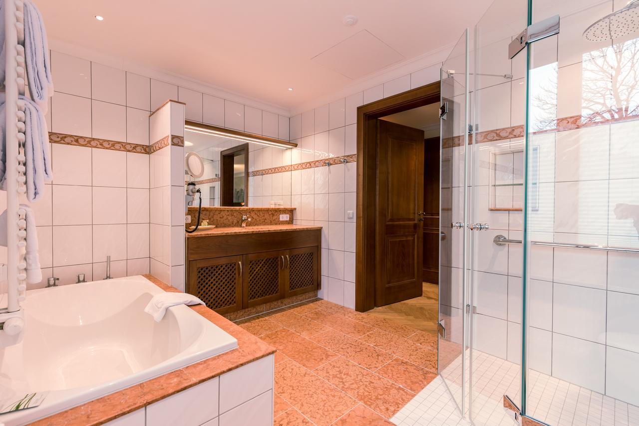Hotel & Gaststaette Zum Erdinger Weissbraeu München Eksteriør billede