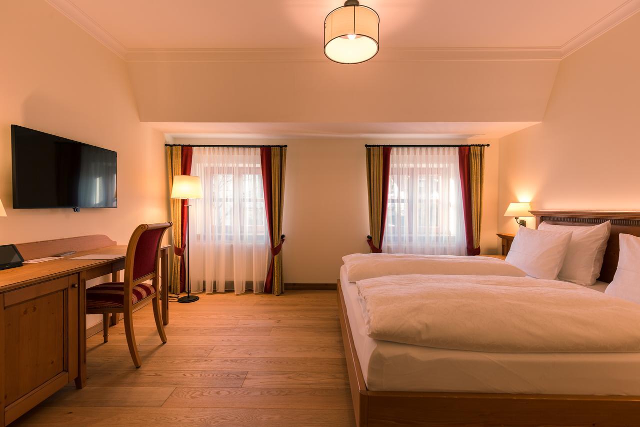 Hotel & Gaststaette Zum Erdinger Weissbraeu München Eksteriør billede